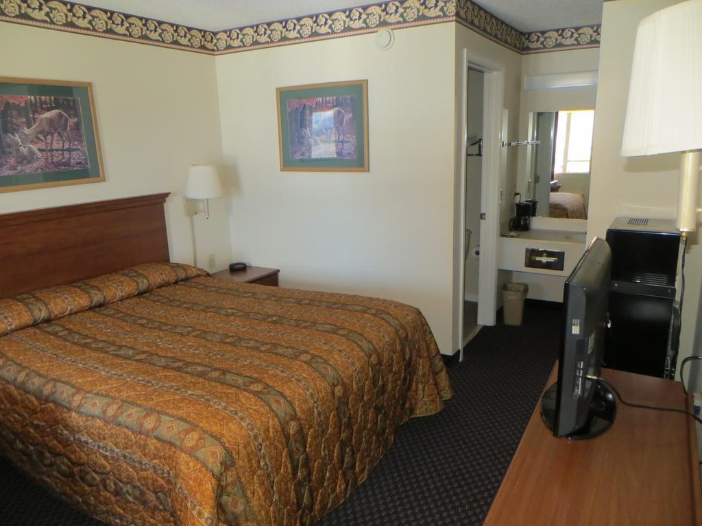 Clairmont Inn Jasper Luaran gambar